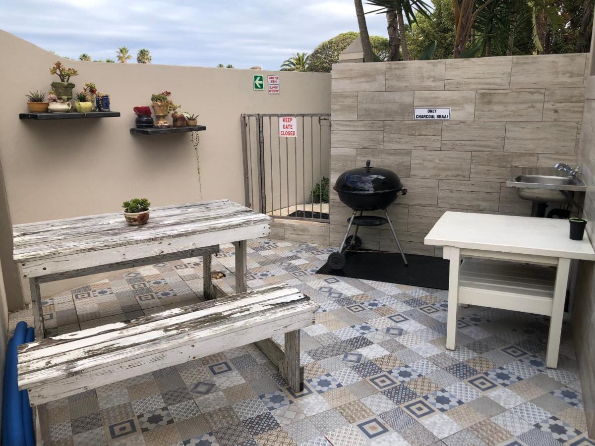 The Ark Guesthouse At Marina Martinique Jeffreysbaai Buitenkant foto